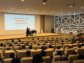 Sur le concert de musique classique à Lomé