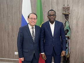 Sur la rencontre avec le Ministre des Affaires étrangères du Bénin Sur la rencontre avec le Ministre des Affaires étrangères du Bénin
